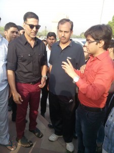 Sushil Daila with Akshay Kumar