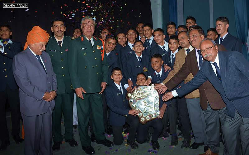 Ashoka House lifting Cock House Trophy for Year 2015 - 86th Annual Day Celebration of RMS Ajmer
