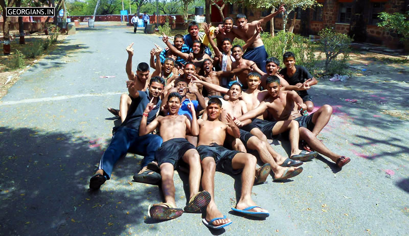 Bheega Badan Jalne Laga: Dholpur Georgians taking Holi celebration to a upper limit - 2016