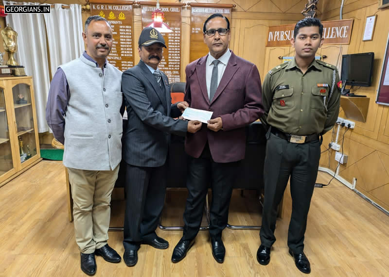 Verinder Sharma with Principal Mr. Vimal Gangwal, Major Kapil Admin Officer and Dr. Rajesh Sharma