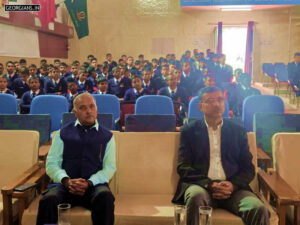 Gp Capt VK Aggarwal alongside Col Shyam Bihari and Col Anil Yadav at RMS Ajmer Assembly Hall