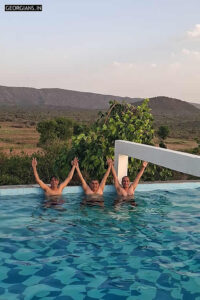 Chubhti jalti garmi ka mausam aaya... Aaya mausam thande thande Swimming Pool ka...