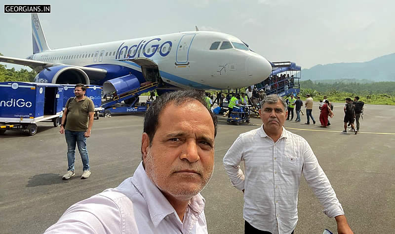 953 Yashpal Kadian (PJ) with 927 Pradeep Malik (PJ) on trip to Aizawl, Mizoram
